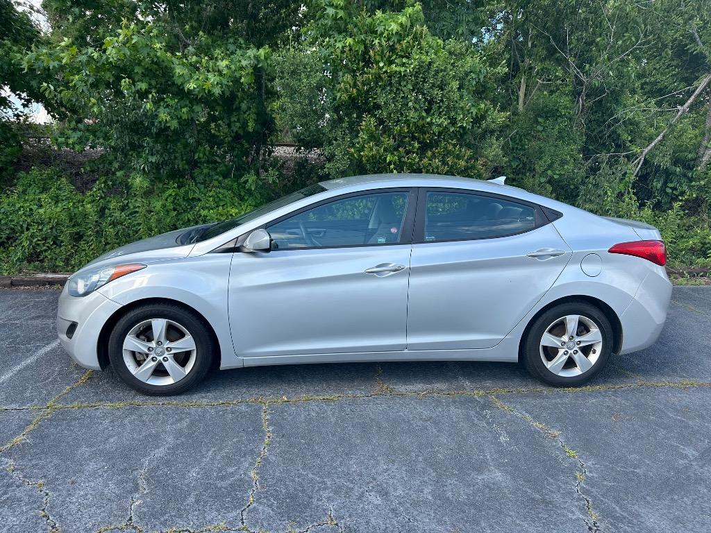2013 Hyundai Elantra - $7,950