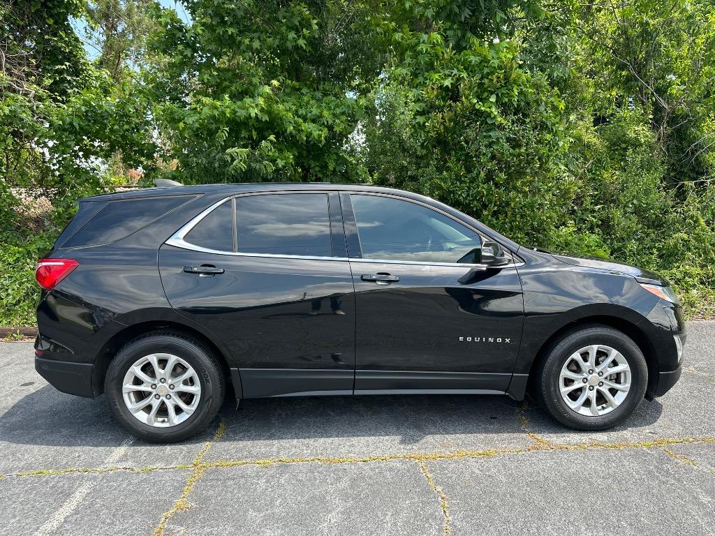 2018 Chevrolet Equinox LT photo