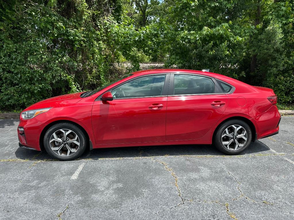 2021 Kia Forte LXS photo