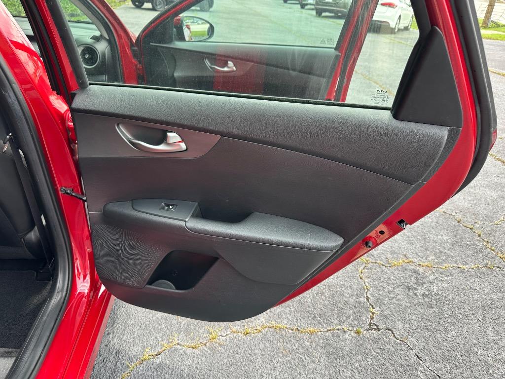 2021 Kia Forte LXS photo