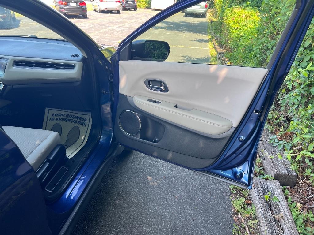 2016 Honda HR-V EX photo