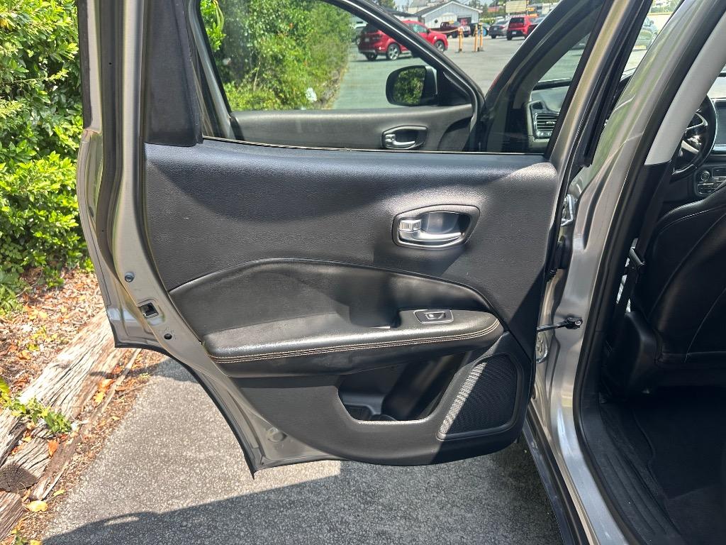 2020 Jeep Compass - $13,500