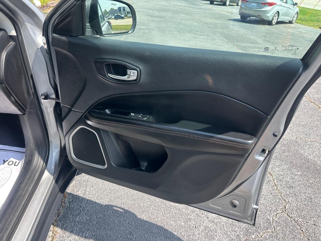 2020 Jeep Compass - $13,500
