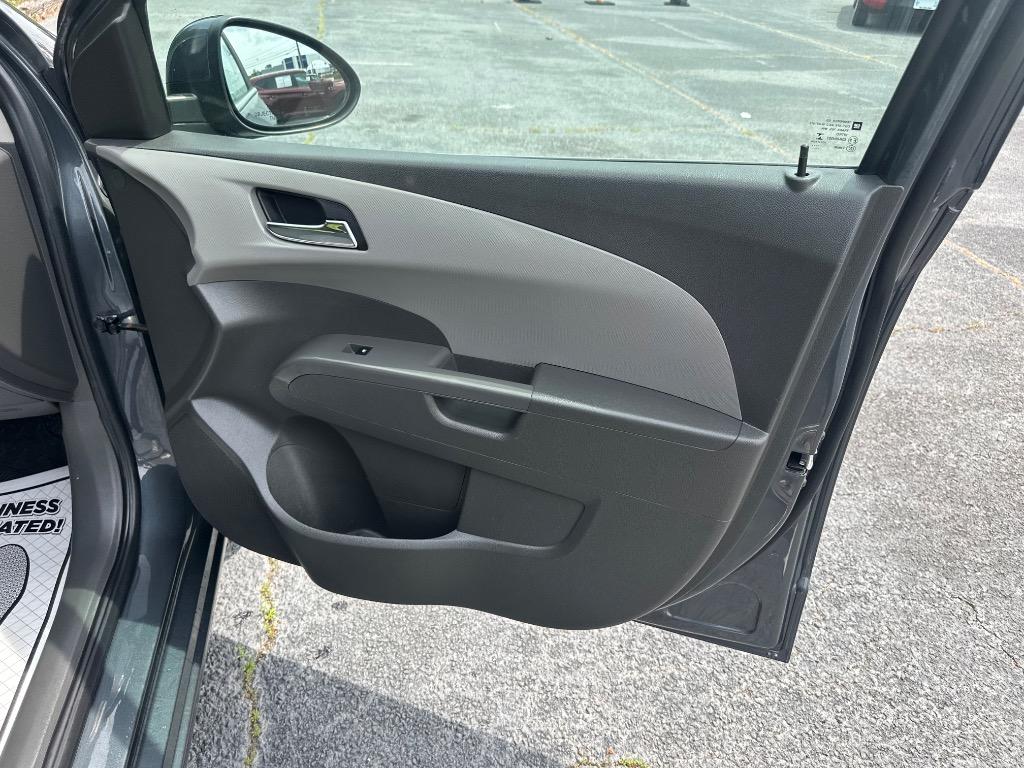 2013 Chevrolet Sonic - $6,750