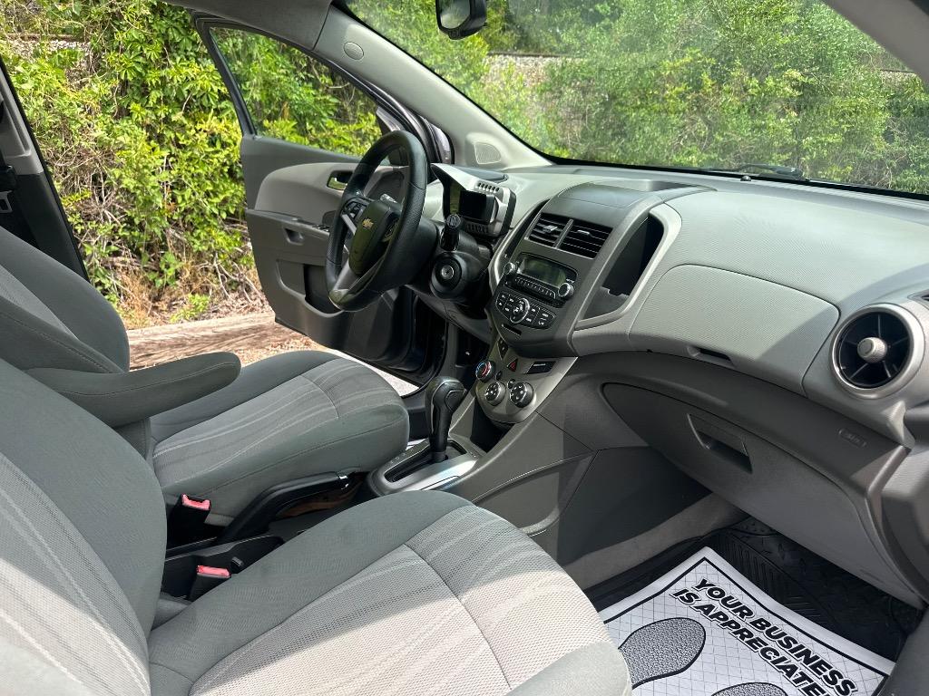 2013 Chevrolet Sonic - $6,750