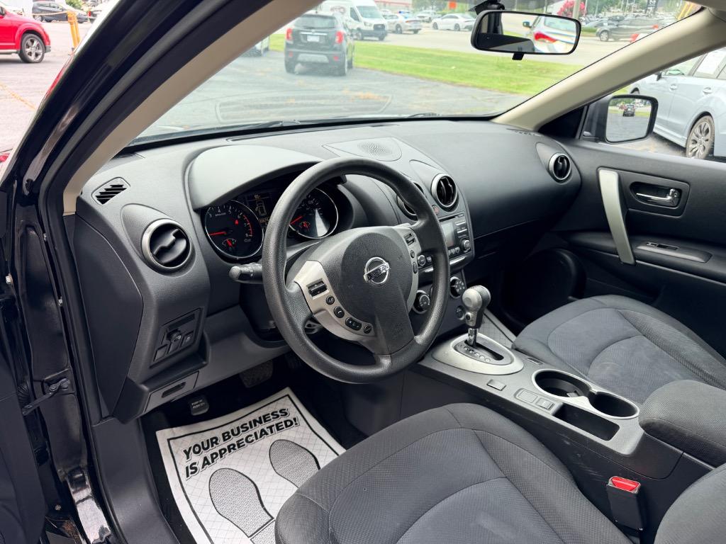 2015 Nissan Rogue - $8,650