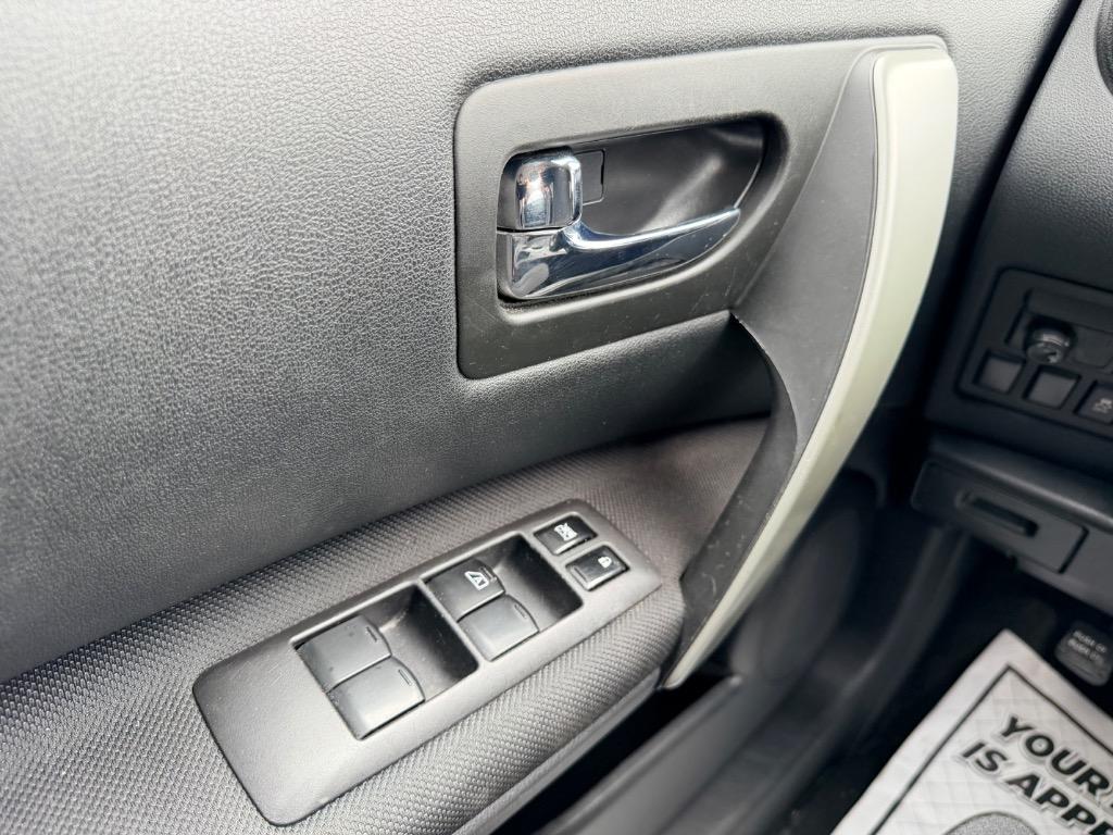2015 Nissan Rogue - $8,650