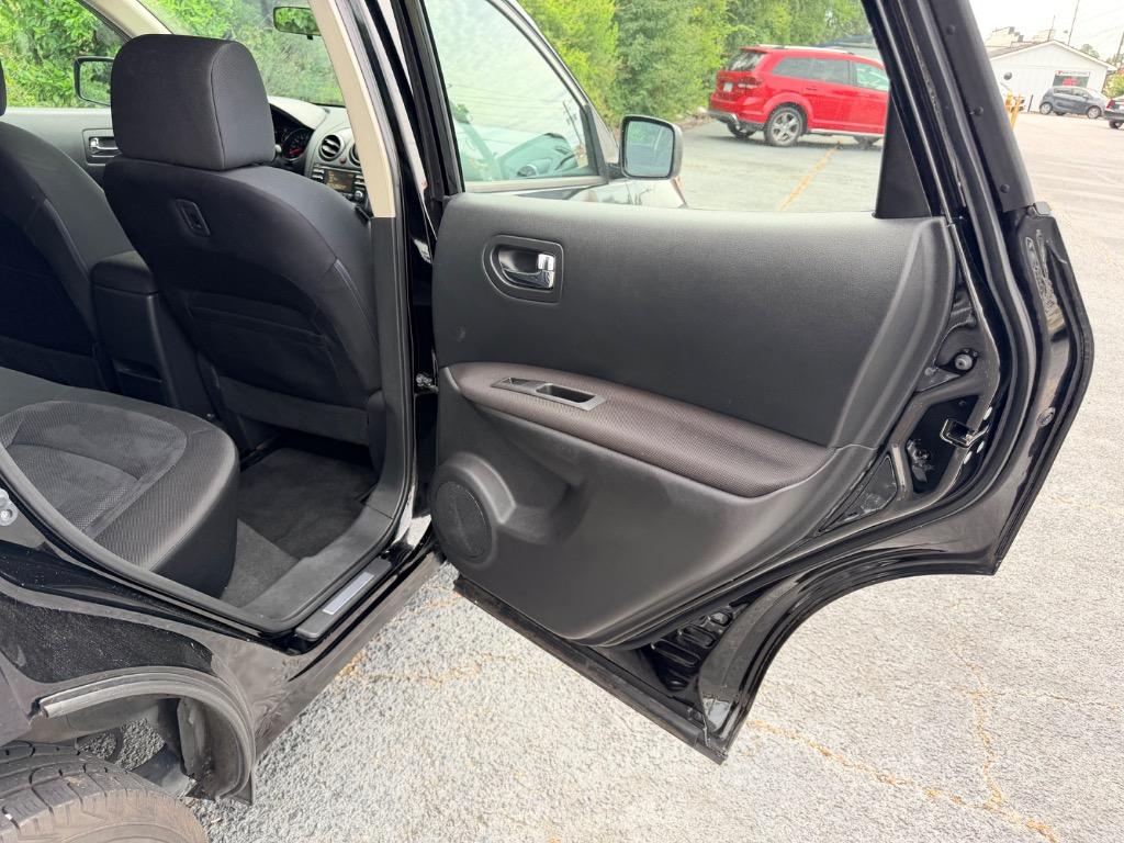 2015 Nissan Rogue - $8,650