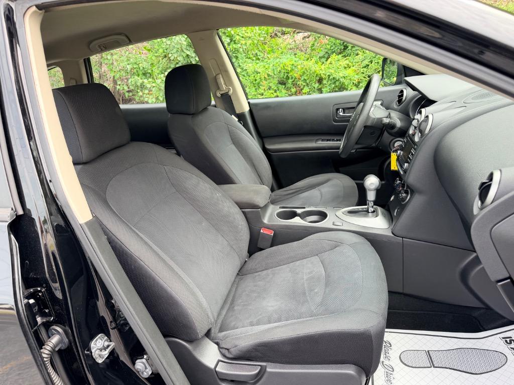 2015 Nissan Rogue - $8,650