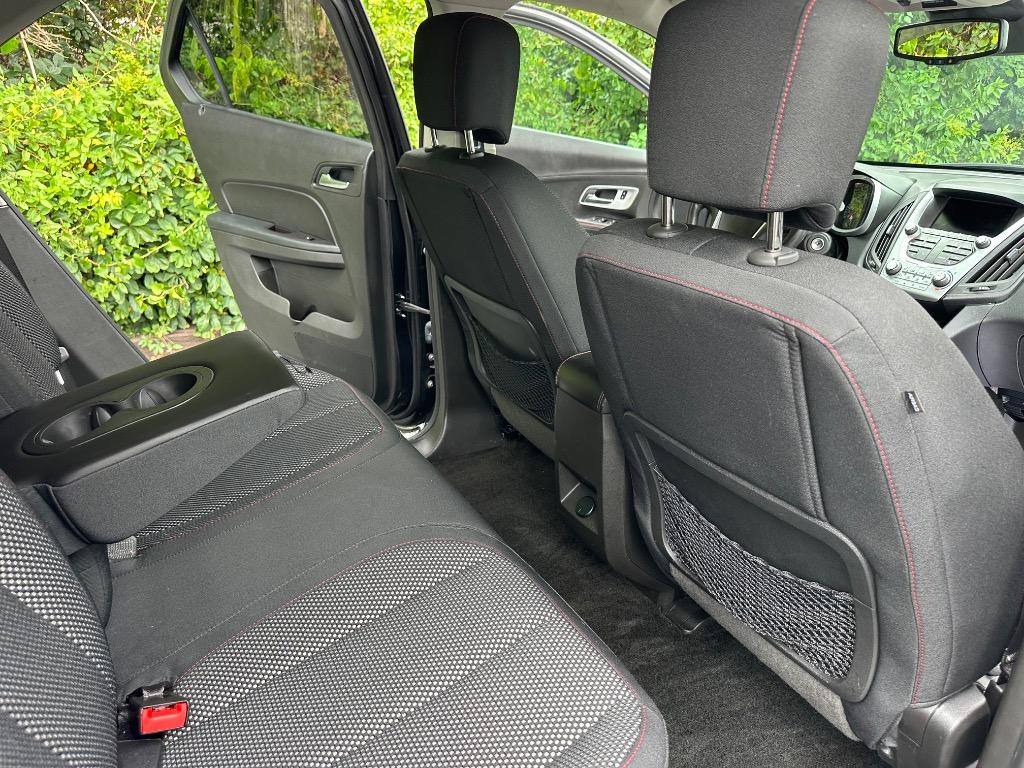 2015 Chevrolet Equinox - $9,475