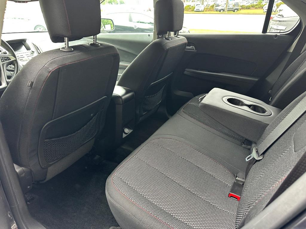 2015 Chevrolet Equinox - $9,475