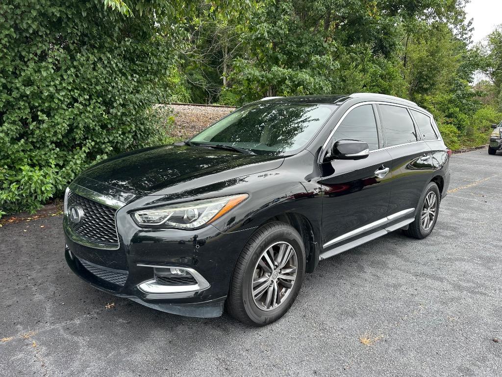 2017 INFINITI QX60 - $8,950