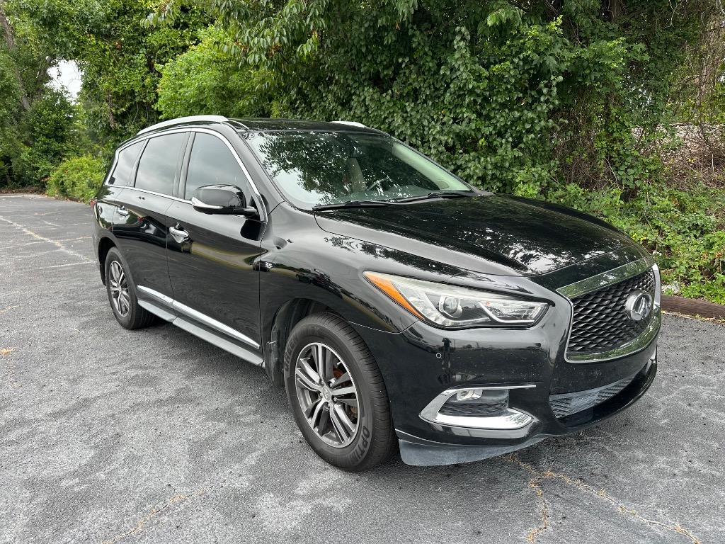 2017 INFINITI QX60 - $8,950