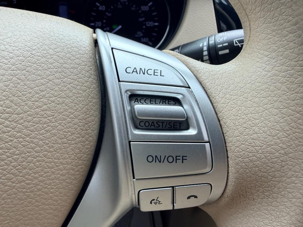 2015 Nissan Rogue - $9,950