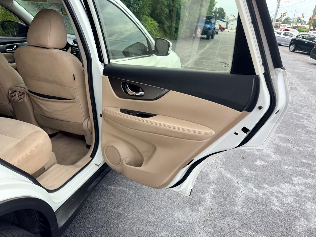 2015 Nissan Rogue - $9,950