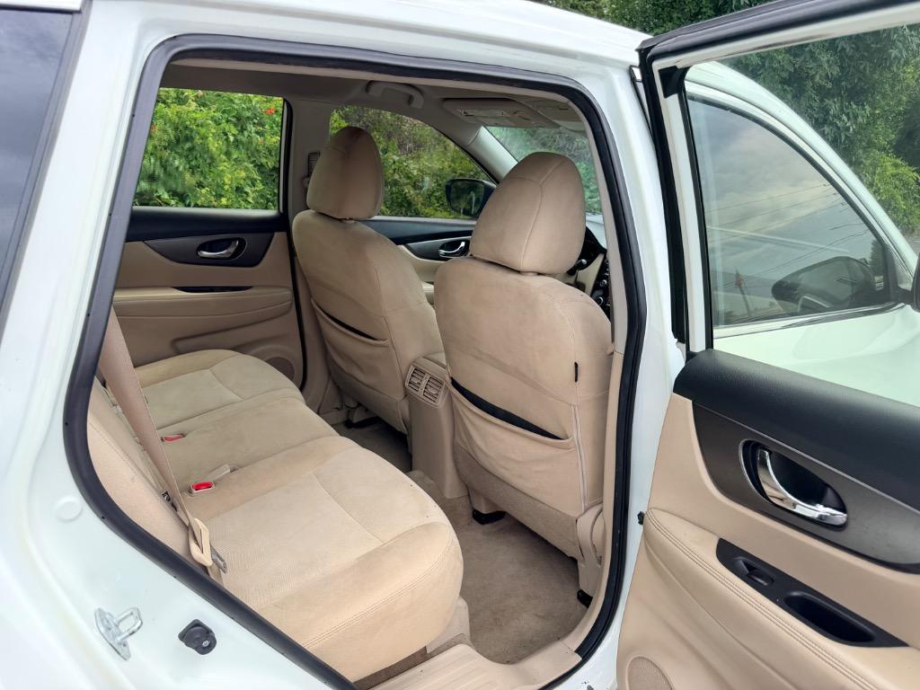 2015 Nissan Rogue - $9,950