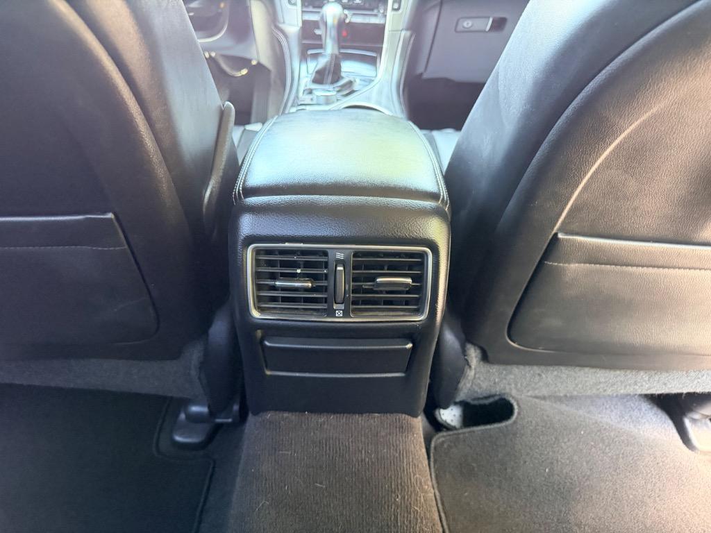 2015 INFINITI Q50 - $11,950