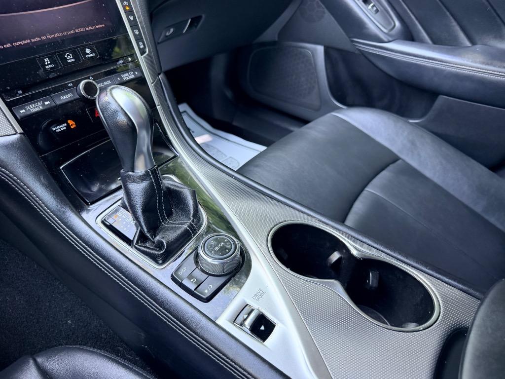2015 INFINITI Q50 - $11,950