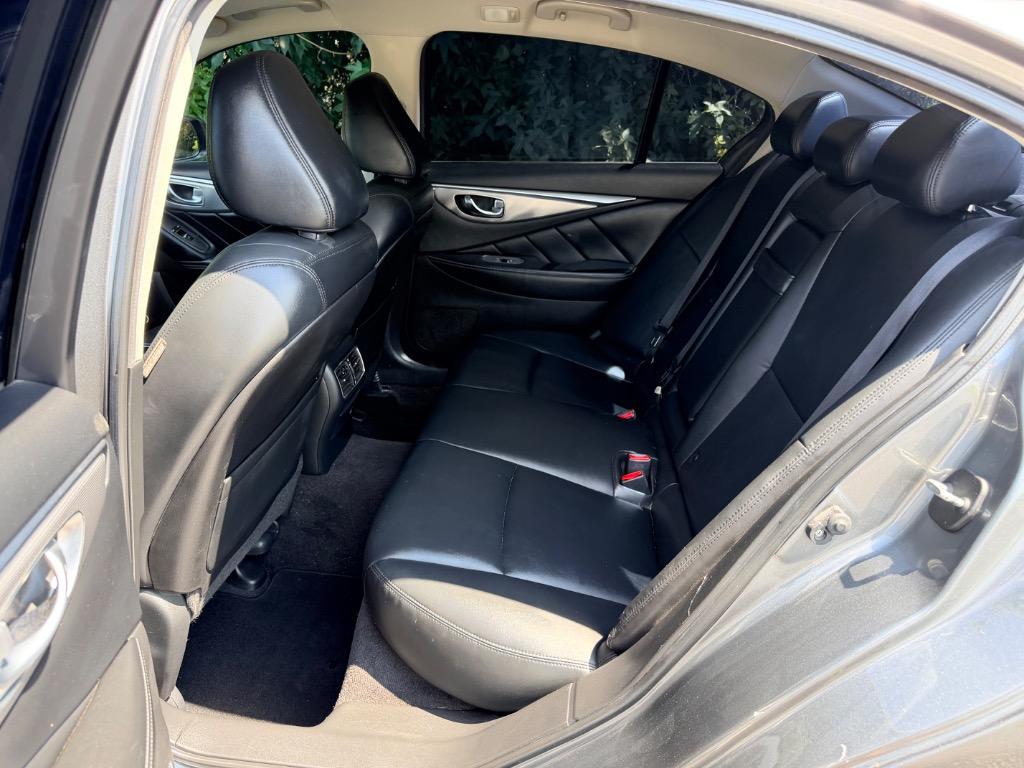 2015 INFINITI Q50 - $11,950