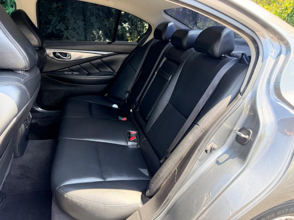 2015 INFINITI Q50 - $11,950