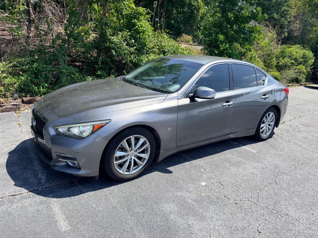 2015 INFINITI Q50 - $11,950