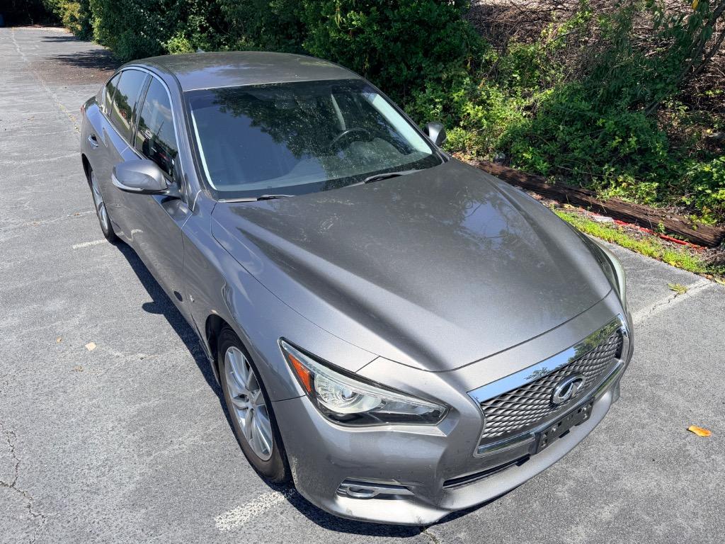 2015 INFINITI Q50 - $11,950