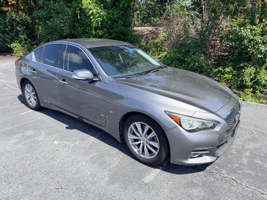 2015 INFINITI Q50 - $11,950