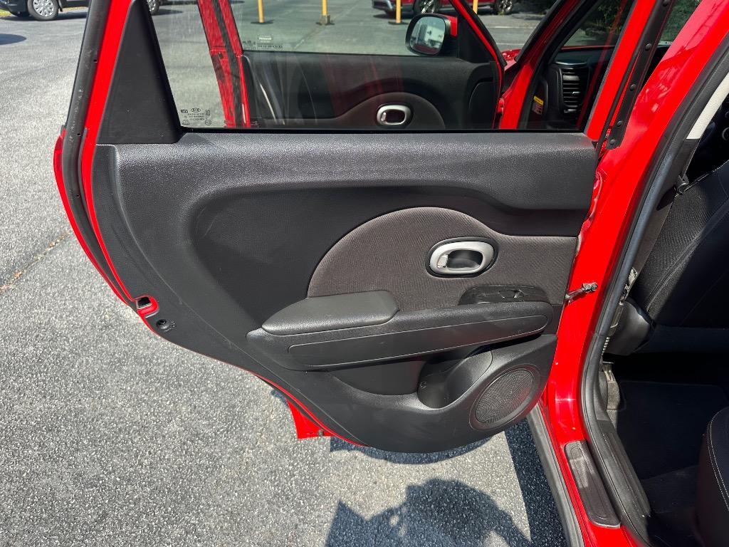 2016 Kia Soul - $11,400