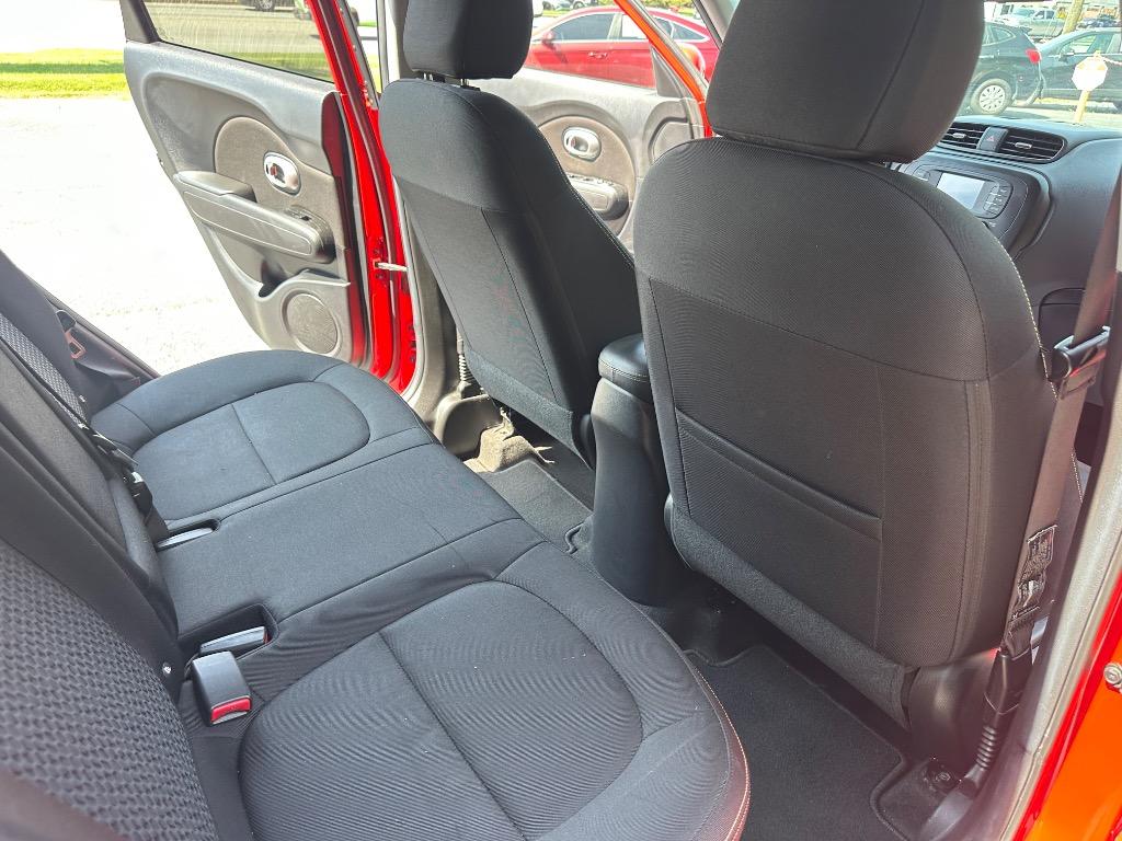 2016 Kia Soul - $11,400