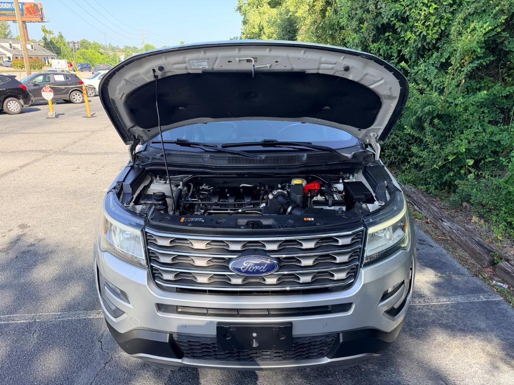 2017 Ford Explorer - $13,950