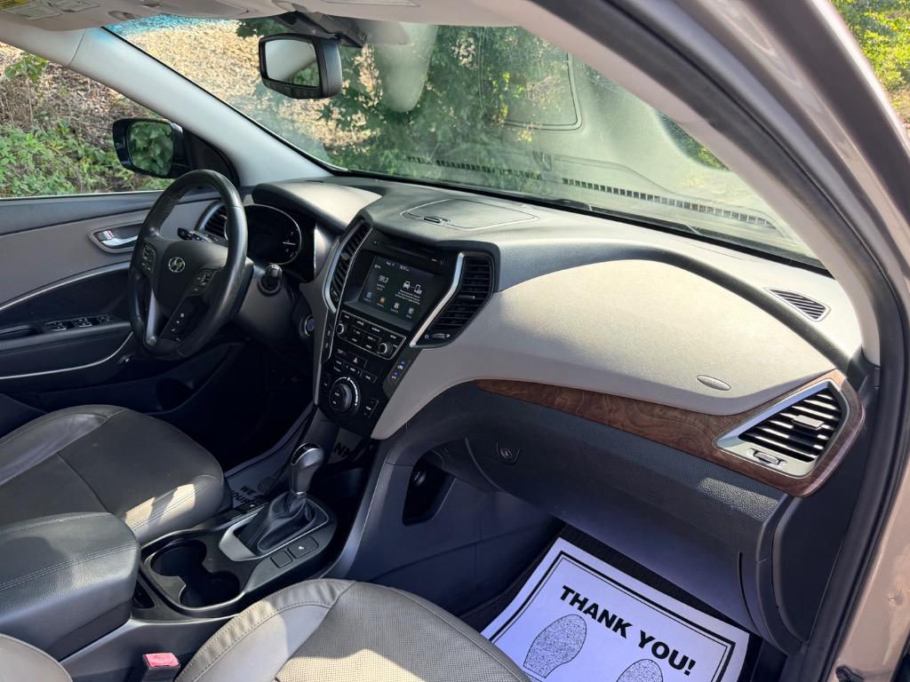 2018 Hyundai Santa Fe Sport - $12,950
