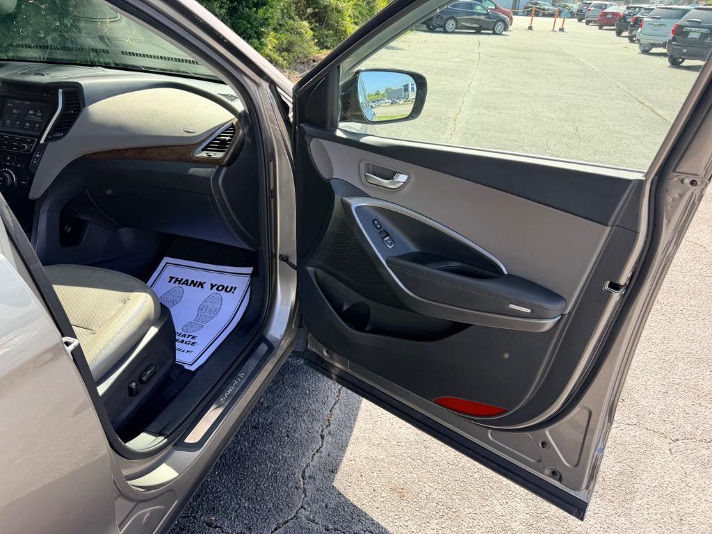 2018 Hyundai Santa Fe Sport - $12,950