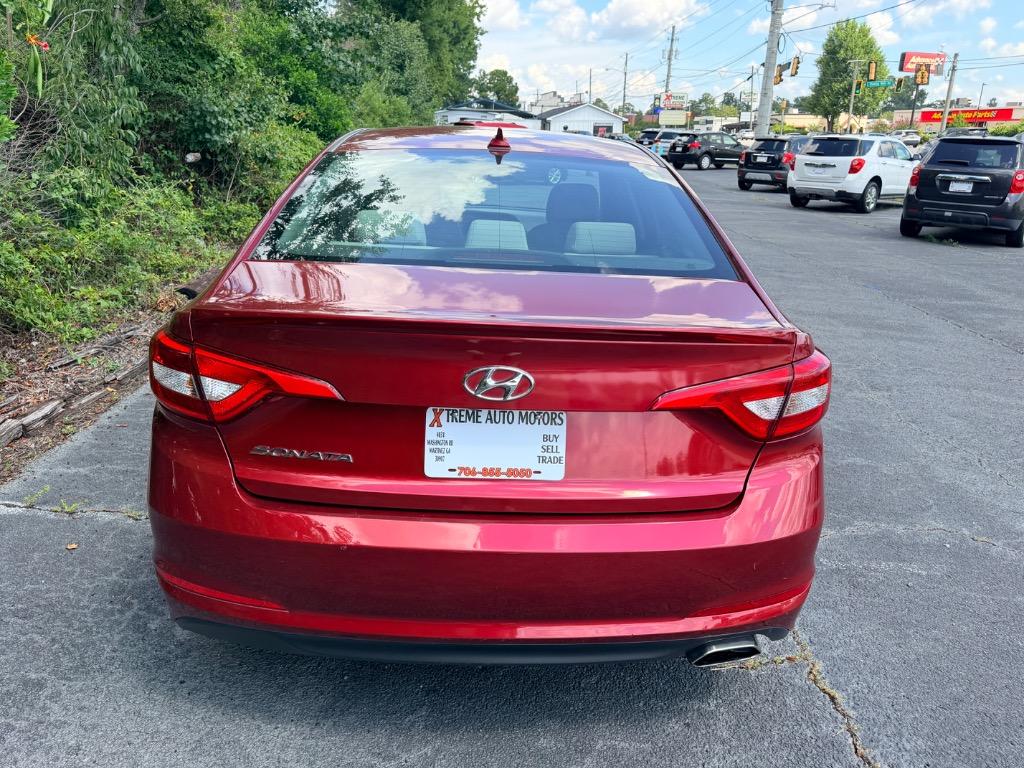 2015 Hyundai Sonata - $10,950