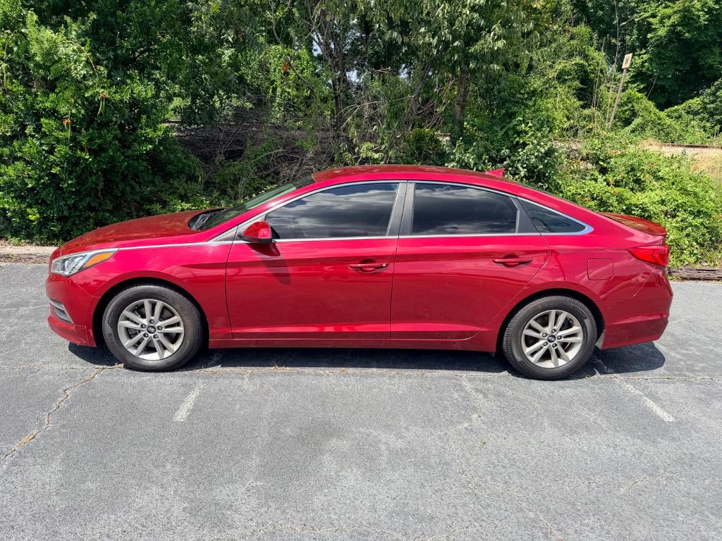 2015 Hyundai Sonata - $10,950