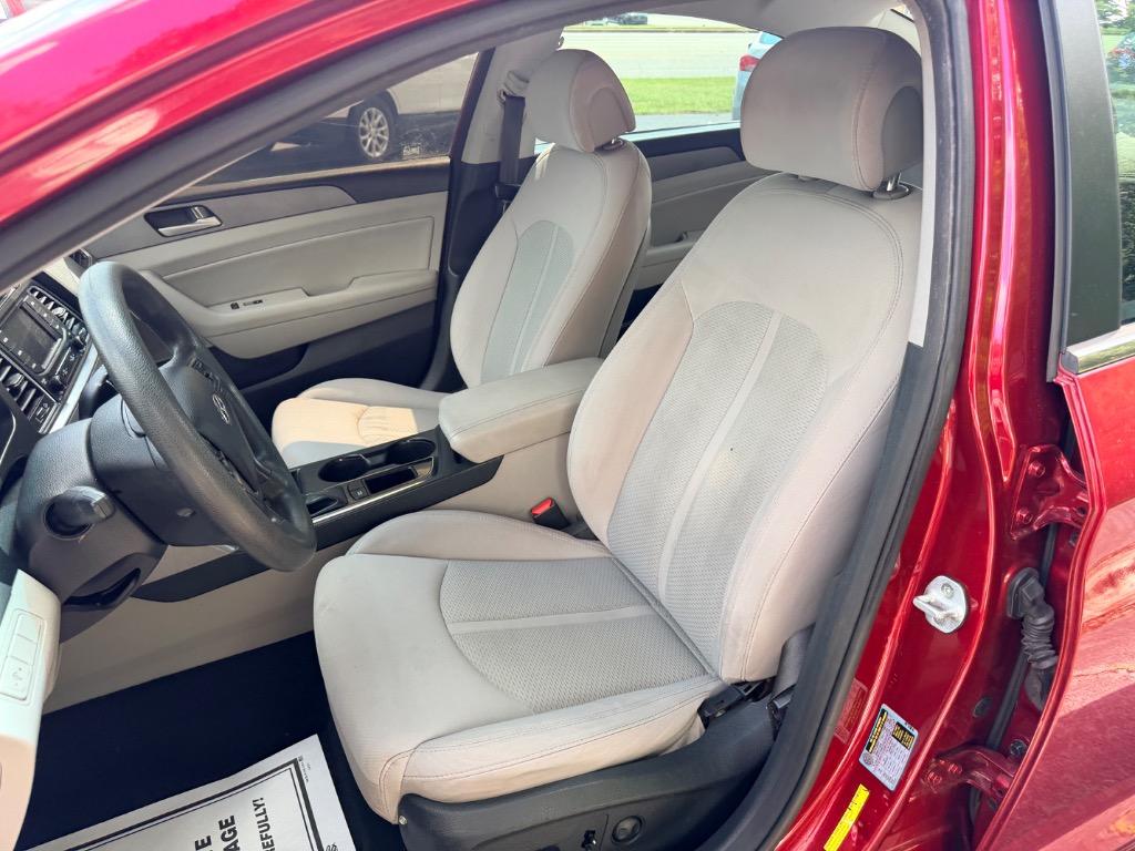 2015 Hyundai Sonata - $10,950