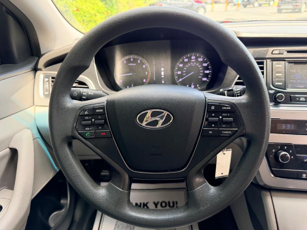 2015 Hyundai Sonata - $10,950