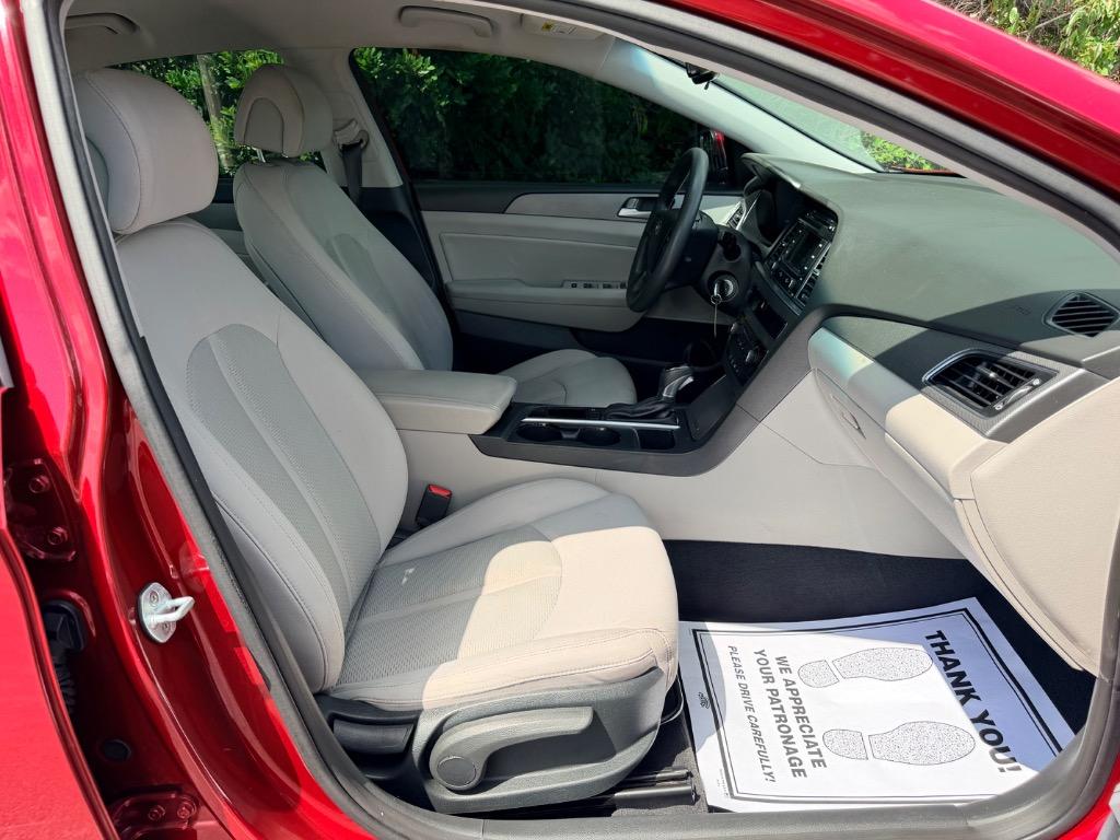 2015 Hyundai Sonata - $10,950