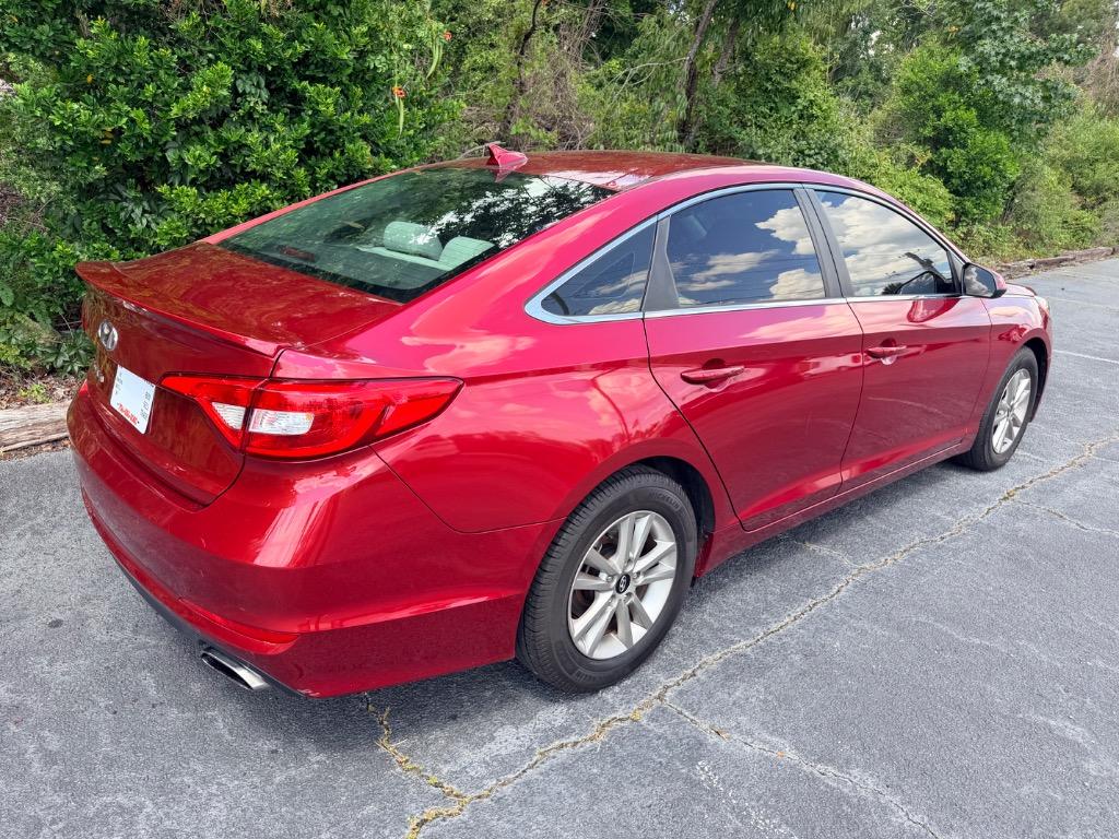 2015 Hyundai Sonata - $10,950