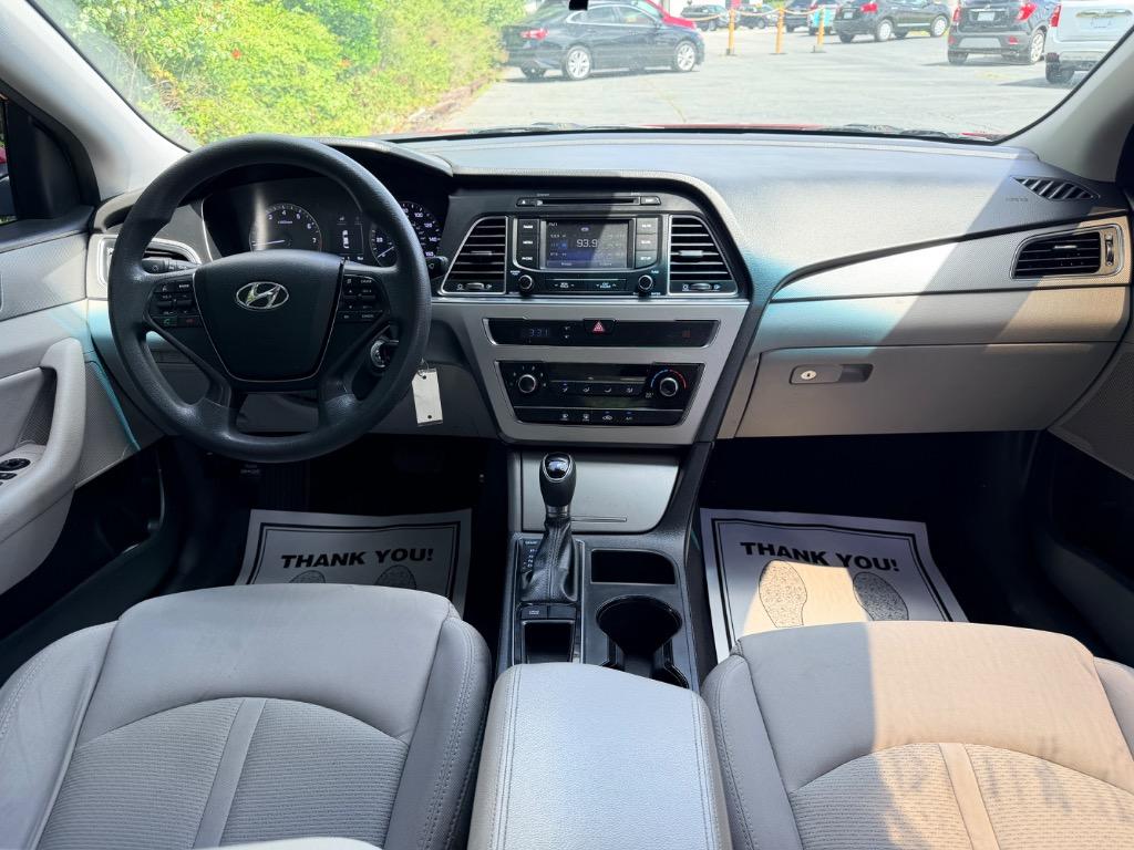 2015 Hyundai Sonata - $10,950