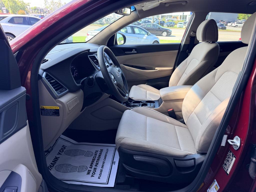 2016 Hyundai Tucson - $10,950