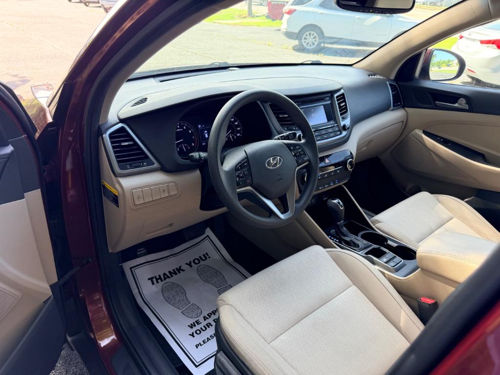 2016 Hyundai Tucson - $10,950