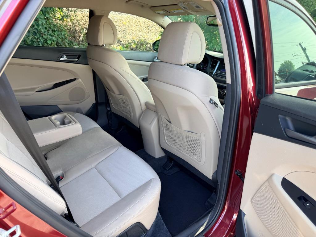 2016 Hyundai Tucson - $10,950