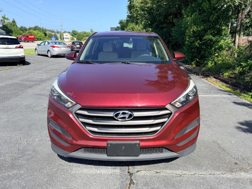 2016 Hyundai Tucson - $10,950