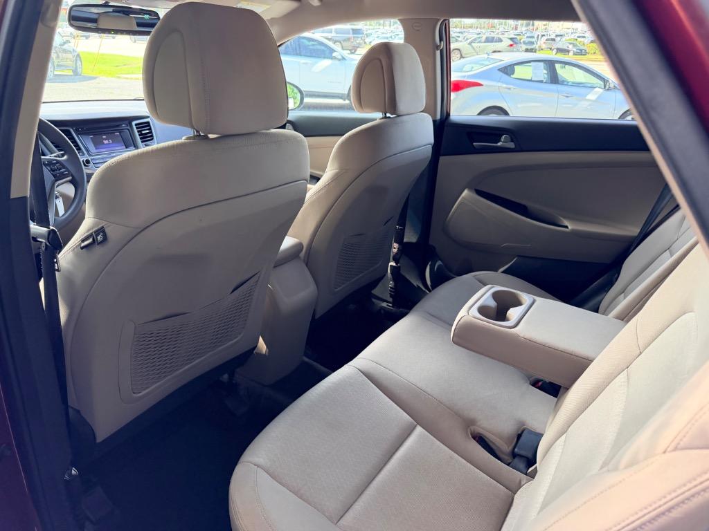2016 Hyundai Tucson - $10,950