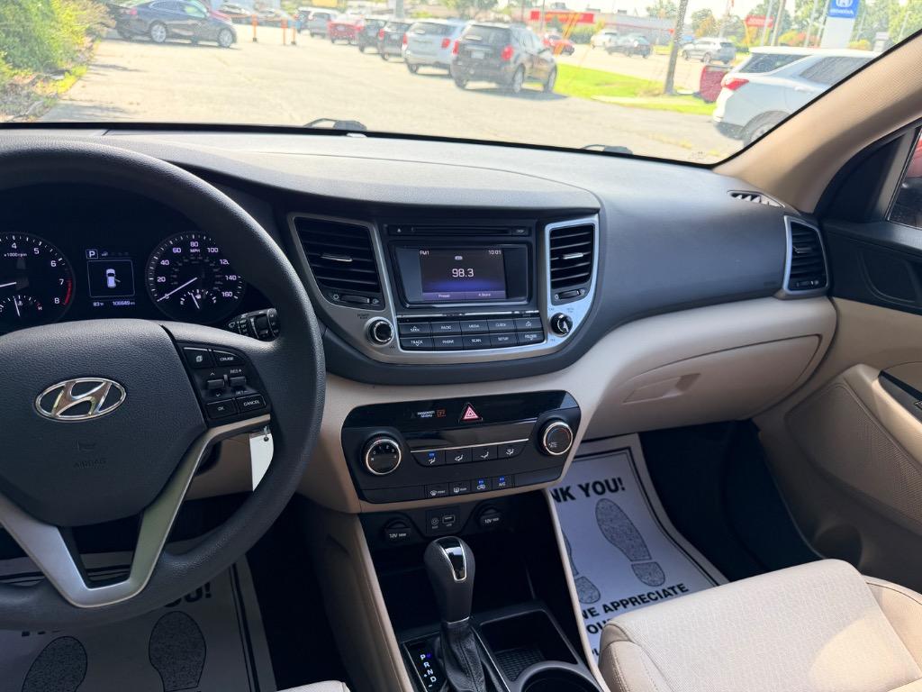 2016 Hyundai Tucson - $10,950