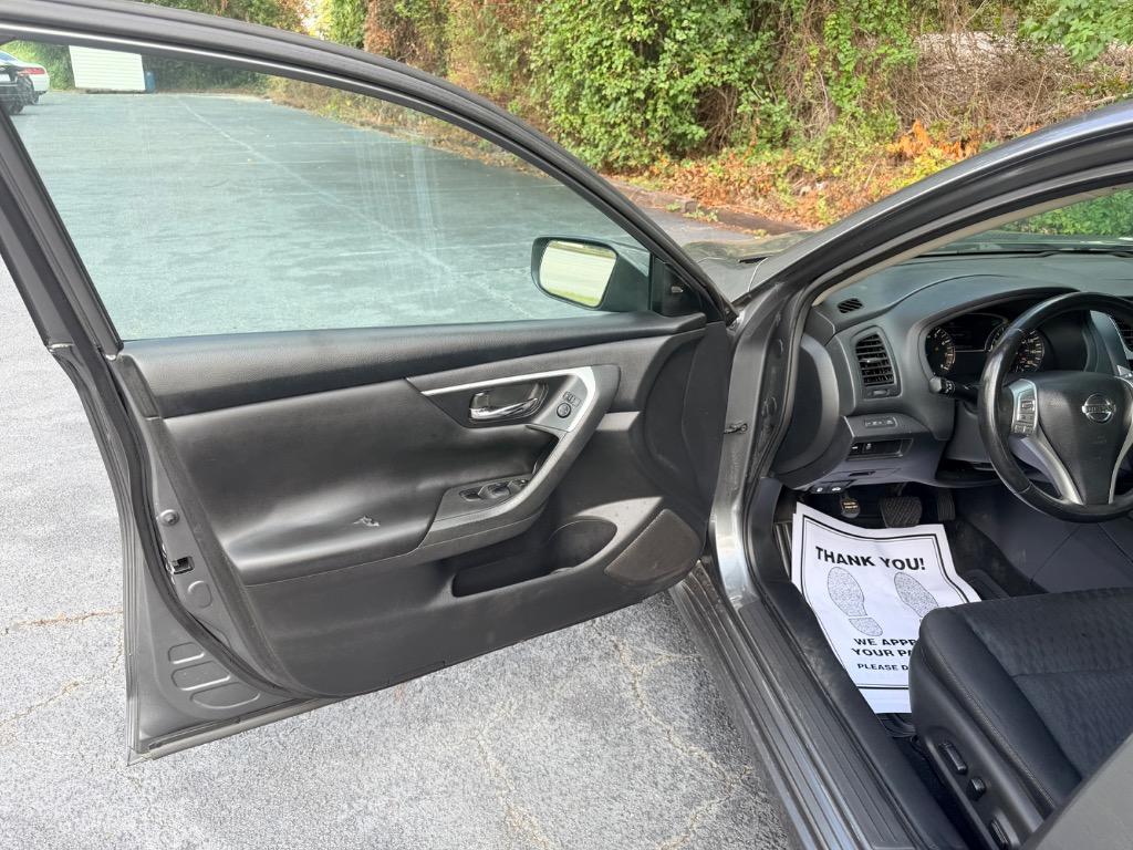 2018 Nissan Altima - $11,950