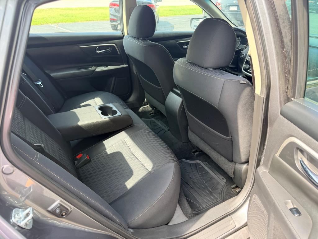 2018 Nissan Altima - $11,950
