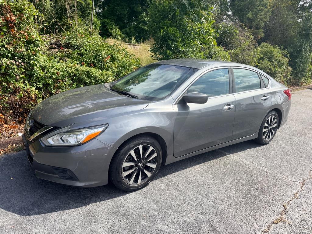 2018 Nissan Altima - $11,950