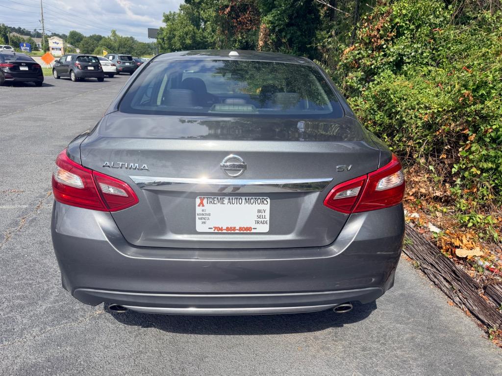 2018 Nissan Altima - $11,950