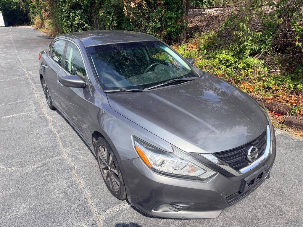 2018 Nissan Altima - $11,950